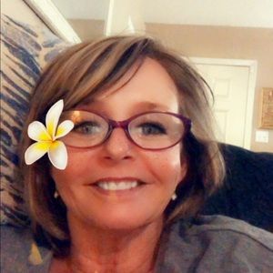 Meet your Posher, Anita